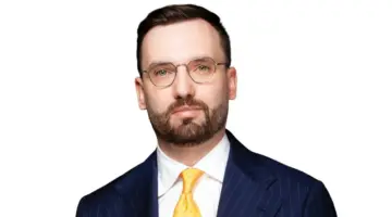 خبراء: خروج الإمارات من «أوبك» يعزز مرونة قطاع الطاقة ويدعم الاستثمارات